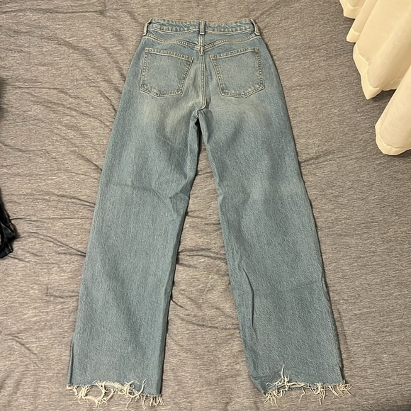 Old Navy Curvy Sky-Hi wide leg jeans - Picture 3 of 4